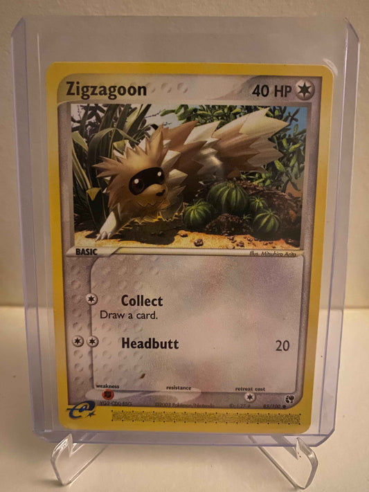 Pokemon kort EX Sandstorm - Zigzagoon (85/100) - Pokedexet