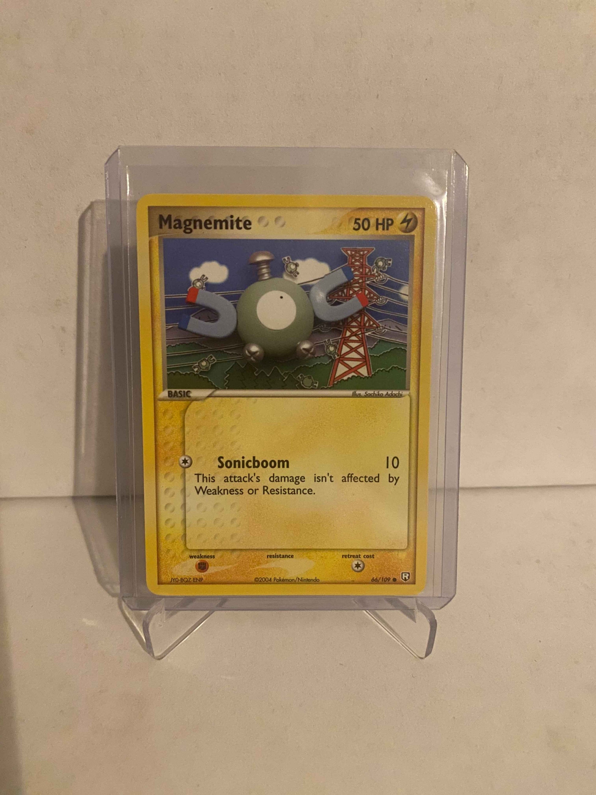 Pokemon kort EX Team Rocket Returns - Magnemite (66/109) - Pokedexet