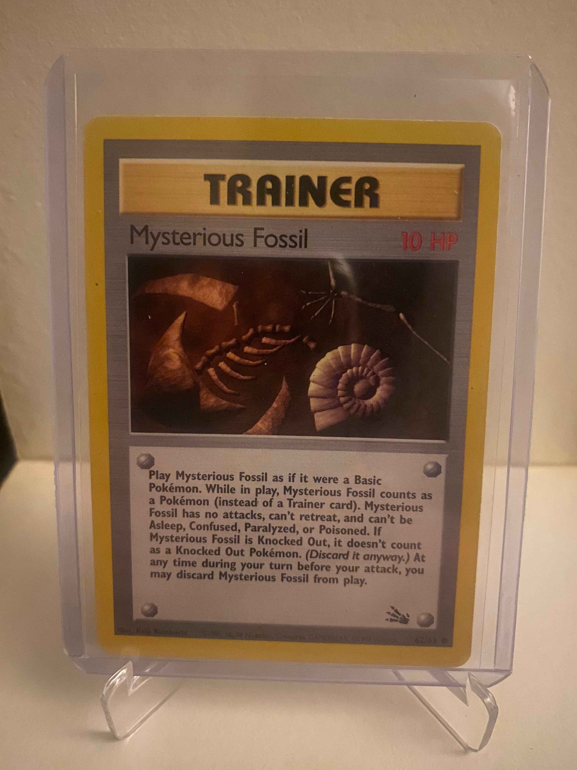 Pokemon kort Fossil - Mysterious Fossil (62/62) - Pokedexet