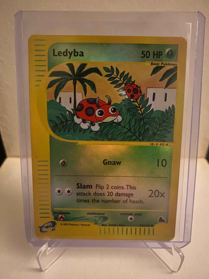 Pokemon kort Skyridge - Ledyba Reverse Holofoil (73/144) - Pokedexet