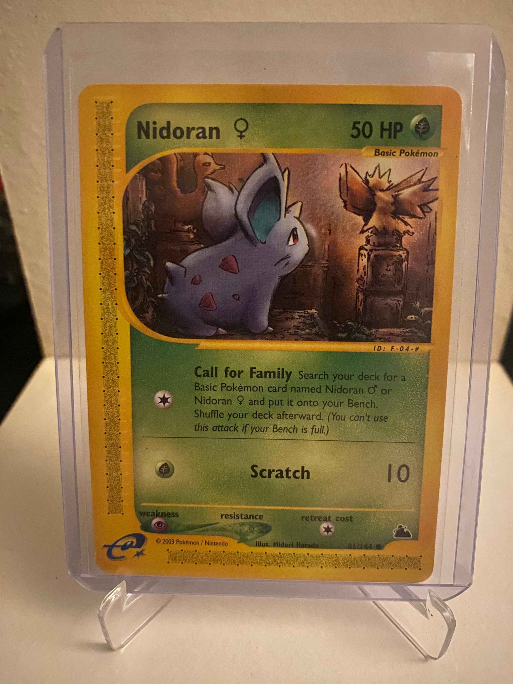 Pokemon kort Skyridge - Nidoran (81/144) - Pokedexet