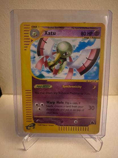 Pokemon kort Skyridge - Xatu Reverse Holofoil (35/144) - Pokedexet