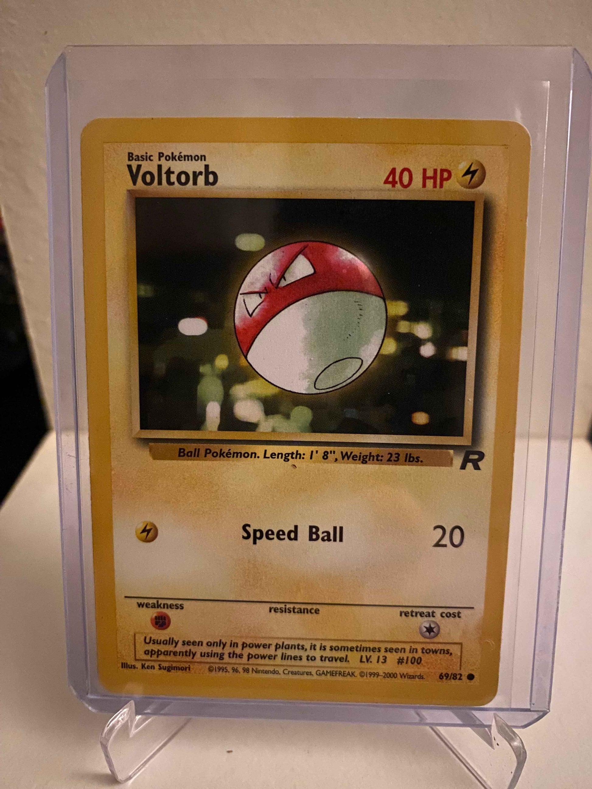Pokemon kort Team Rocket - Voltorb (69/82) - Pokedexet