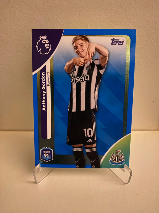 Topps Premier League 2025/2026 Blue Parallel Anthony Gordon