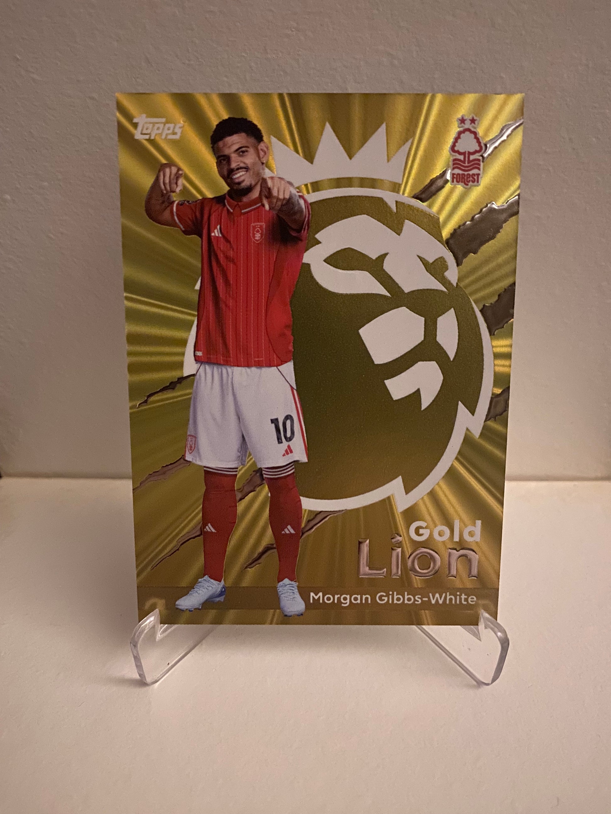 Topps Premier League 2025/2026 Gold Lion Morgan Gibbs-White
