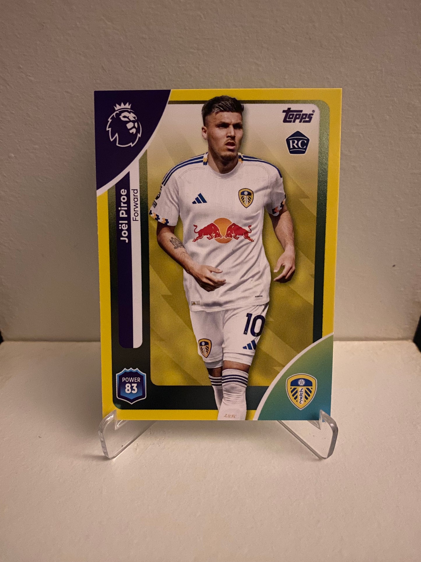 Fodbold kort Topps Premier League 2025/2026 - Yellow Parallel Joel Piroe - Pokedexet