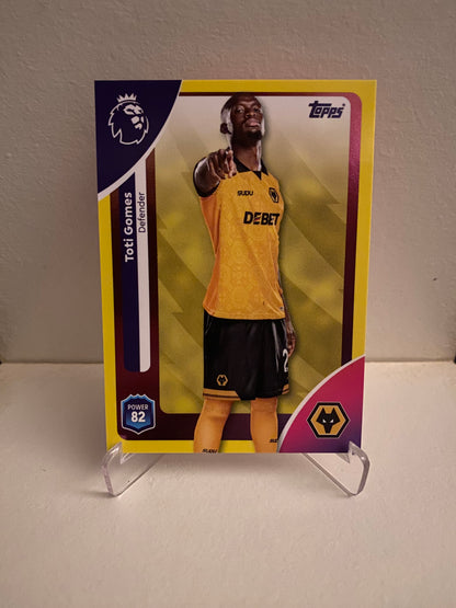 Fodbold kort Topps Premier League 2025/2026 - Yellow Parallel Toti Gomes - Pokedexet